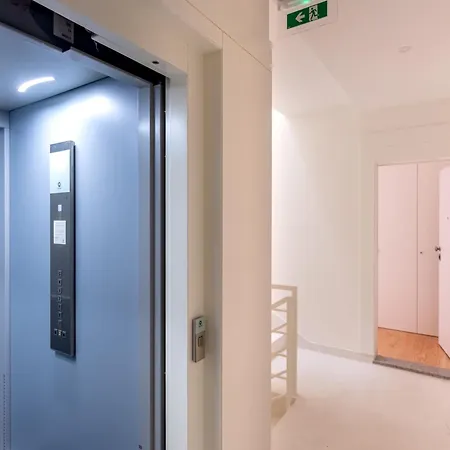 Pet-friendly In *